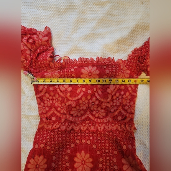 Parker Off The Shoulder Lace Dress Size 4 - Picture 13 of 14